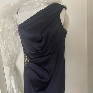 Absolutely gorgeous navy satin mini dress
